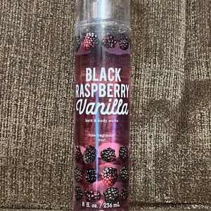 Bath & Body Works Black Raspberry Vanilla Body Spray